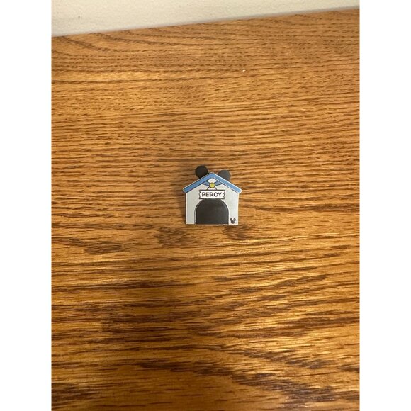 Disney pin 136866 Percy Pocahontas Doghouses dog house hidden mickey 2019 DLR - Picture 1 of 2